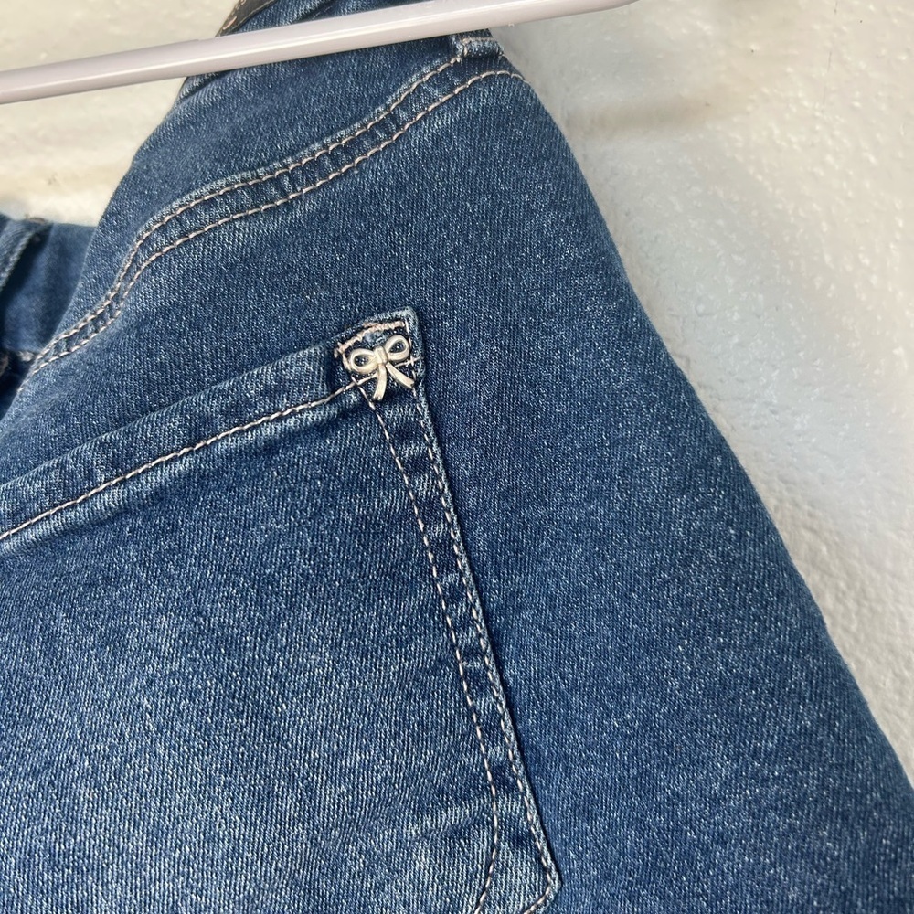 Nanette Lepore Blue Jean Shorts Distressed Raw-Edge Hem - Picture 5 of 6